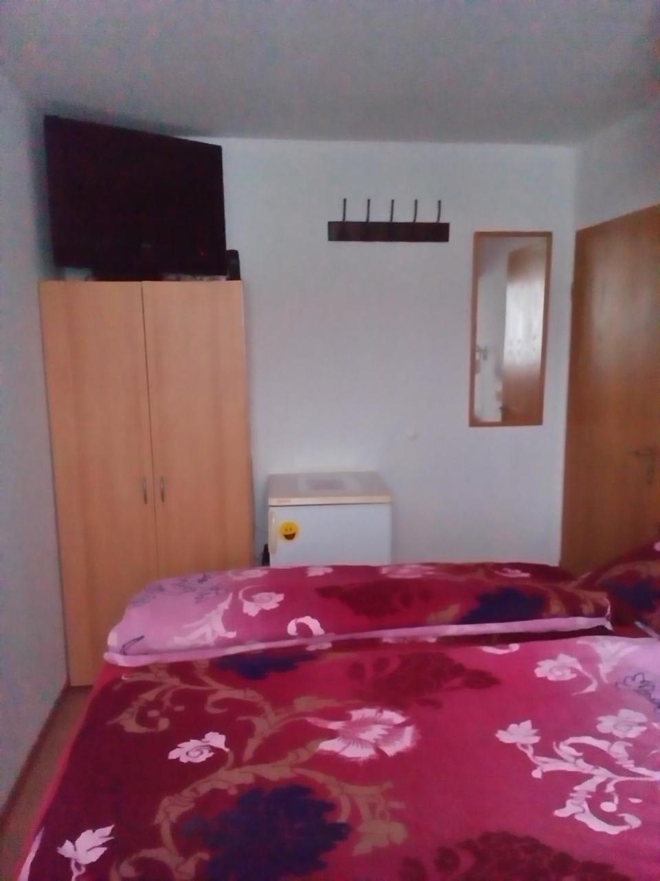 Monteurhotel Garni Alter Olper Hof Линдлар Экстерьер фото